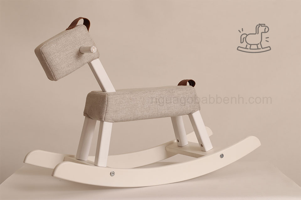 Ngựa gỗ bập bênh - JUNI màu trắng
