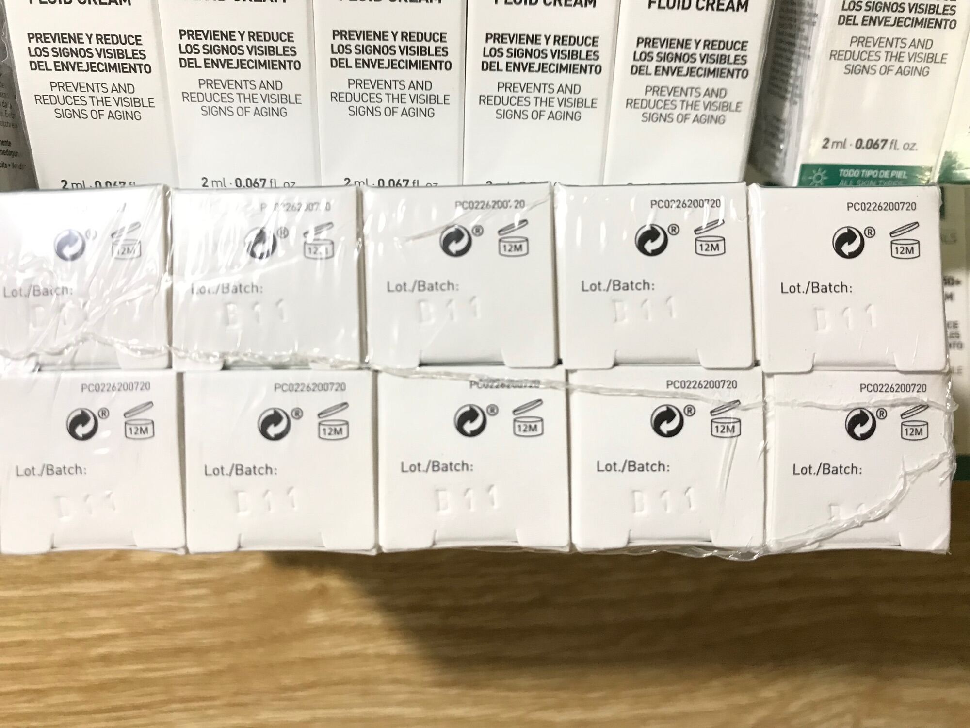 Kem chống nắng phổ rộng Marti derm mini 2ml