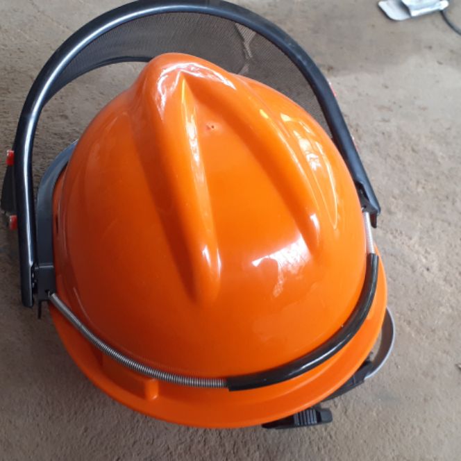 mũ lưới bảo hộ phát cỏ cắt cưa