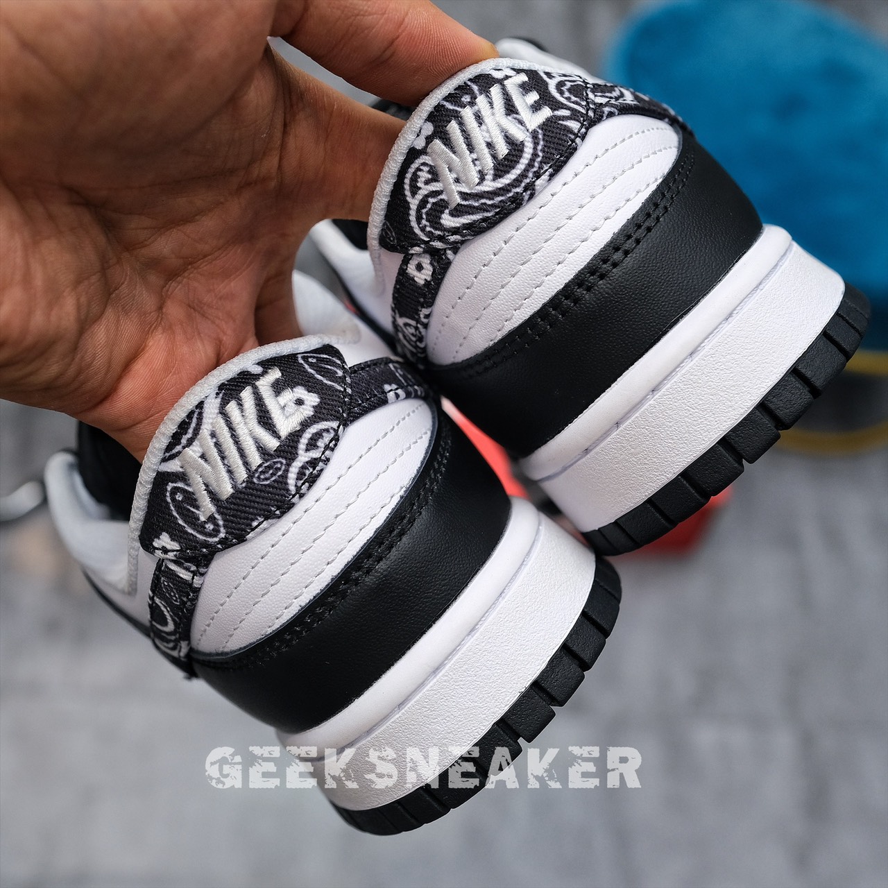 [GeekSneaker] Giày Dunk Low Black Paisley