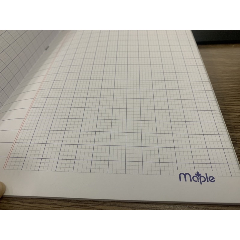 Vở 4 ô li vuông maple cao cấp 48/80 trang