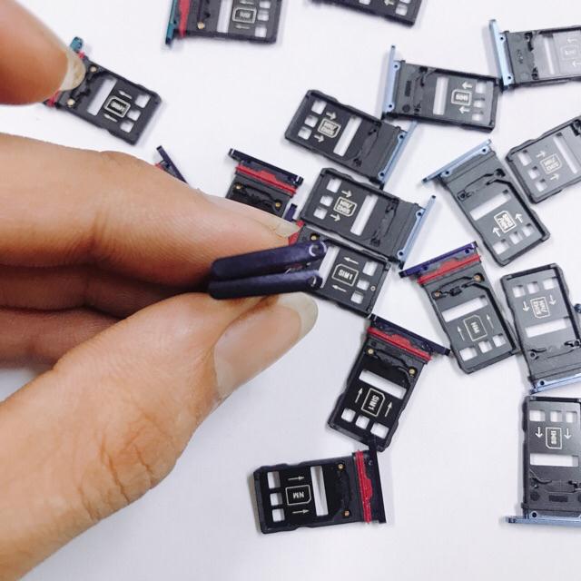 Khay sim hw mate 20 pro linh kiện thay thế khi gãy hỏng hoặc rơi mất