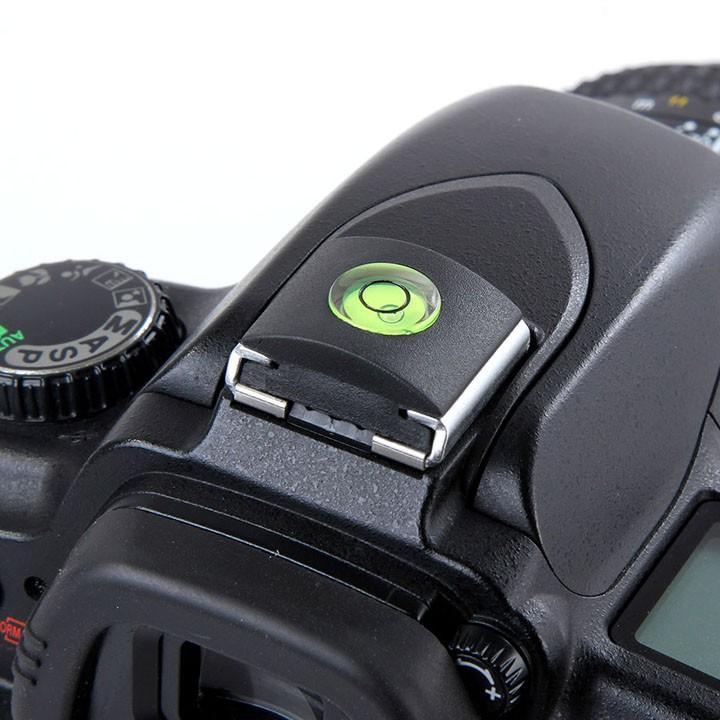 Nút hot shoe Che Chân Đèn Flash JYC (Đen)