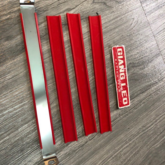 [HCM]Cao su nẹp pass giử pô màu đỏ cho mọi dòng pô độ cam kết hàng đúng mô tả chất lượng đảm bảo xin vui lòng inbox shop để được tư vấn thêm