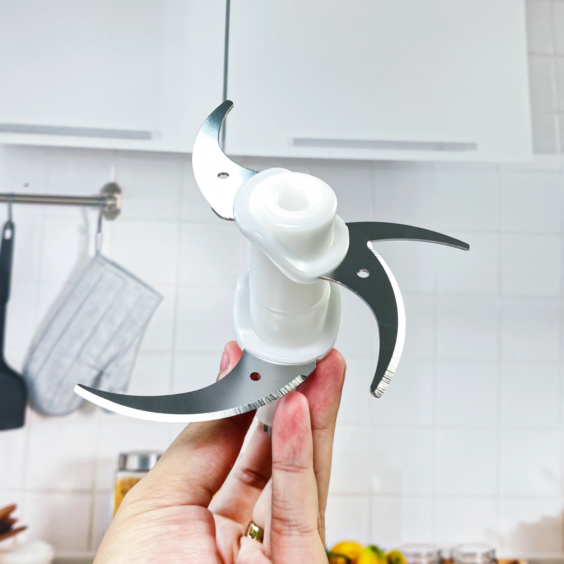 MÁY XAY THỊT LOCK&LOCK EJM172