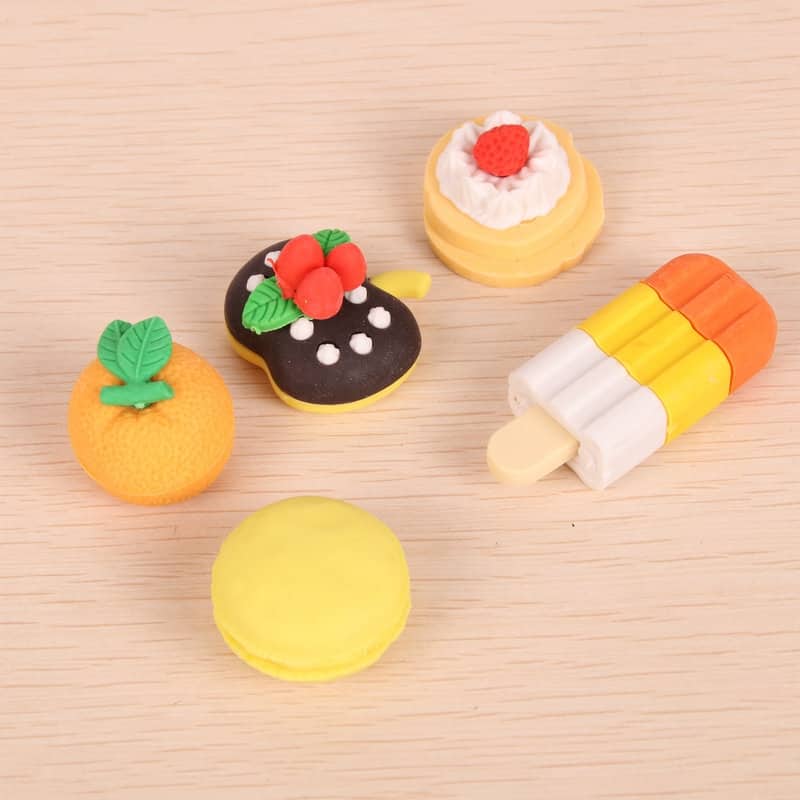 Vỉ Gôm Tẩy Cute Nhiều Hình Dễ Thương