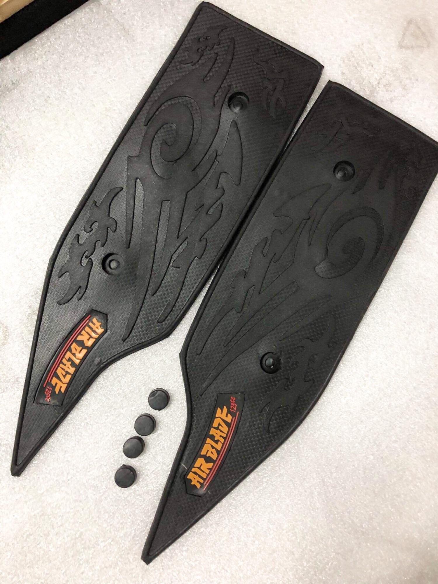 THẢM LÓT CHÂN AIR BLADE 2013-2015 BẰNG CAO SU