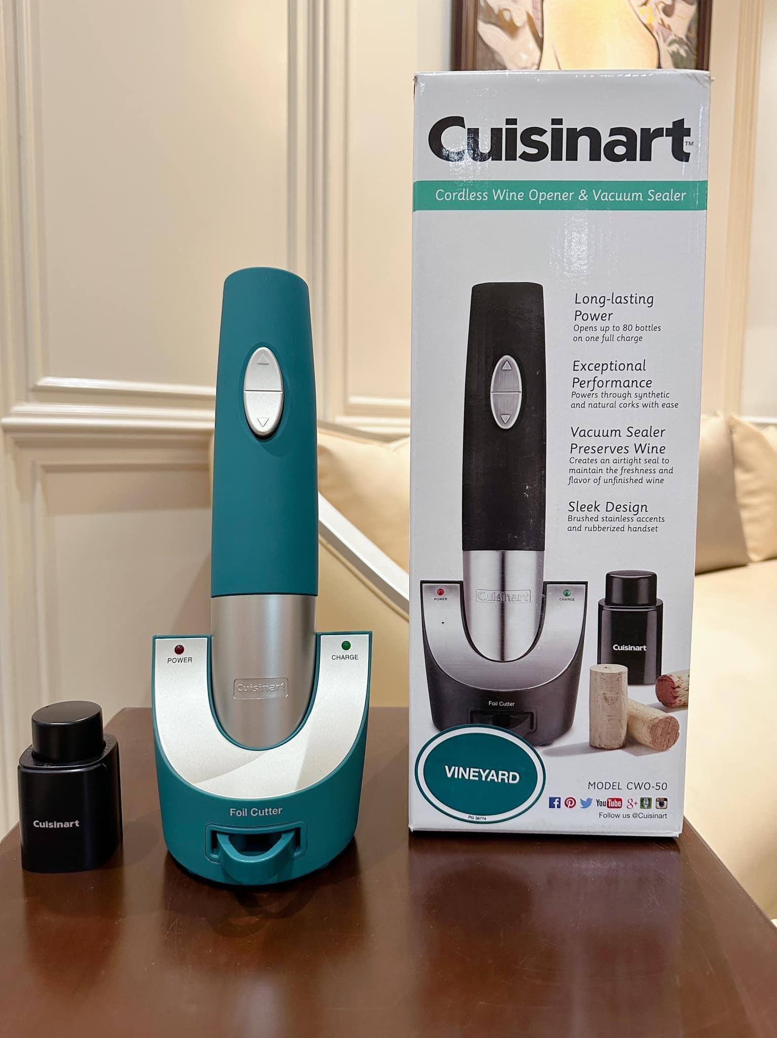 Mở rượu vang tự động Cuisinart - HANGDUC88