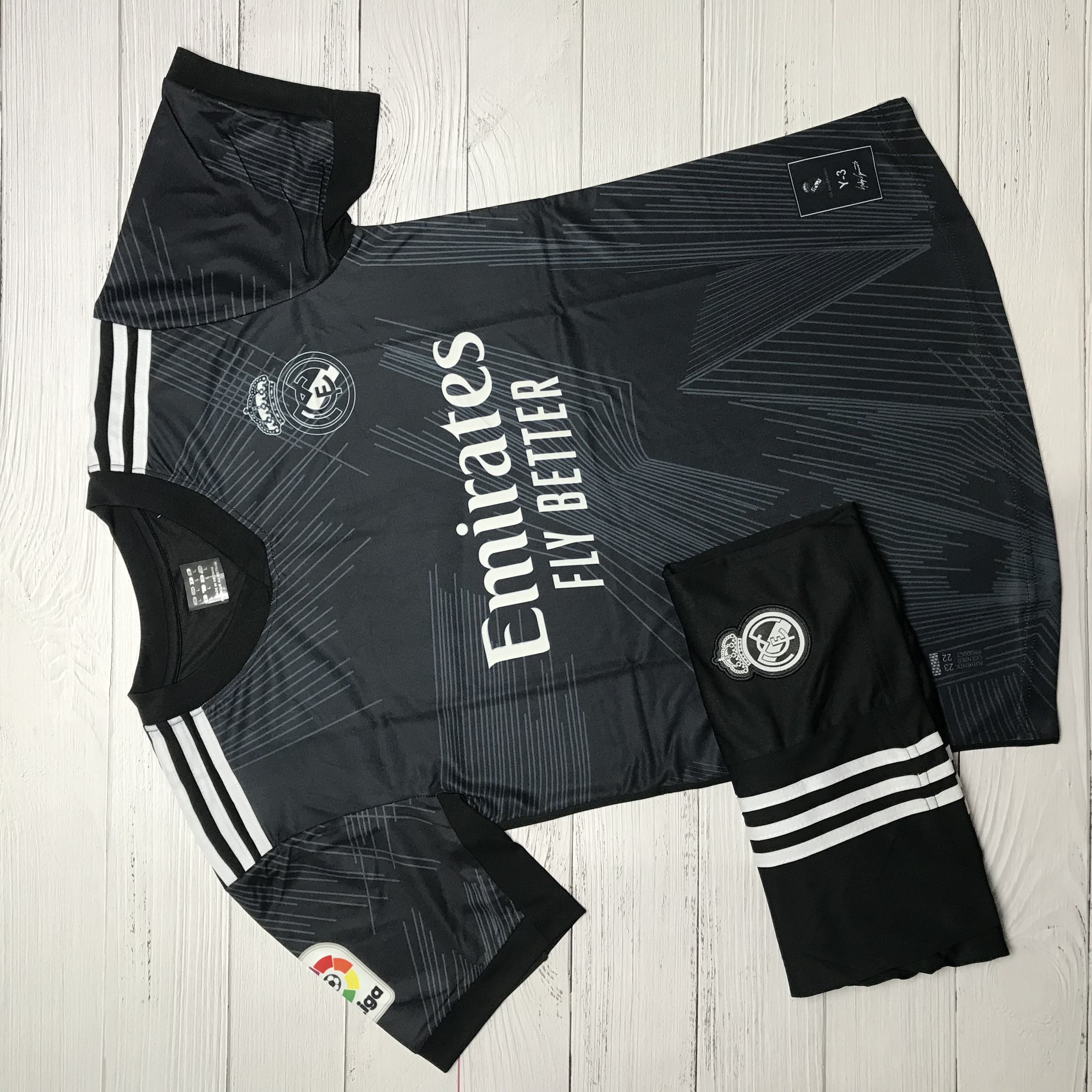 Áo Bóng Đá CLB Real Madrid-Mẫu Độc LẠ-Thun Thái Cao Cấp