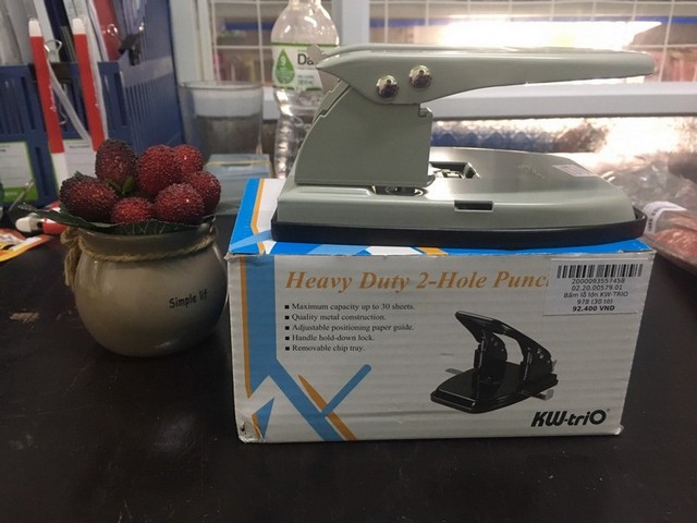 Bấm lỗ lớn KW-TRIO 978 (30 tờ)