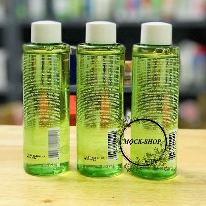 Nước hoa hồng SVR Sebiaclear Micro Peel 150ml