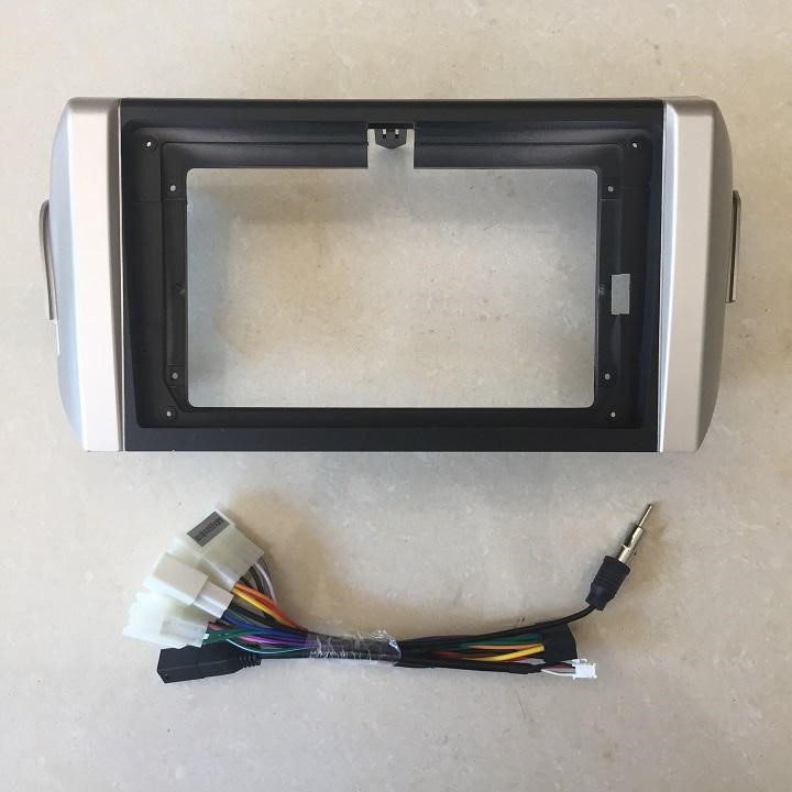 Mặt dưỡng lắp màn hình 9 Inc xe Toyota Innova 2016-2020 kèm jack nguồn zin