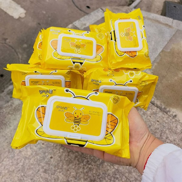 THÙNG 10 BỊCH KHĂN GIẤY ƯỚT CON VỊT MỖI BỊCH 80 TỜ