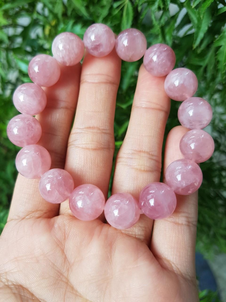 Vòng tay thạch anh hồng hạt 12 li