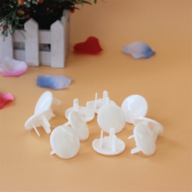 Nút Bịt Ổ Điện 2 Chân Giữ An Toàn Cho Bé