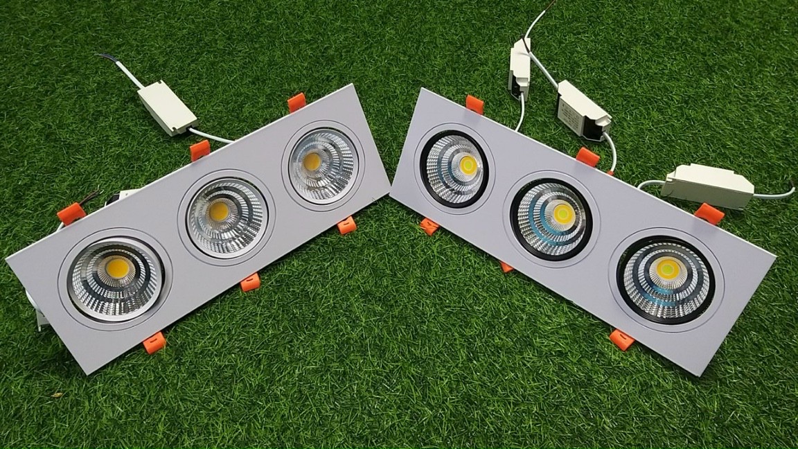 Đèn âm trần mặt vuông COB đơn, đôi, ba chiếu rọi công suất 10W, 20W, 30W 3 chế độ màu mặt viền trắng