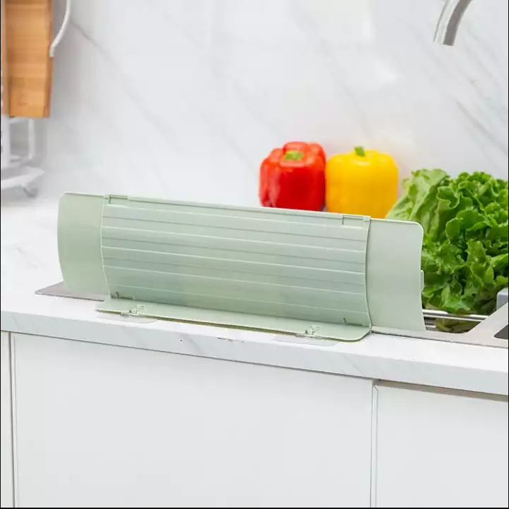 Tấm chắn nước bồn rửa bát, tấm NHỰA gấp gọn ngăn giọt bắn nhà bếp - giao màu ngẫu nhiên