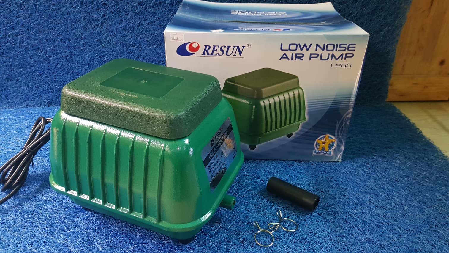 Resun LP 60 Máy sủi oxi hồ cá