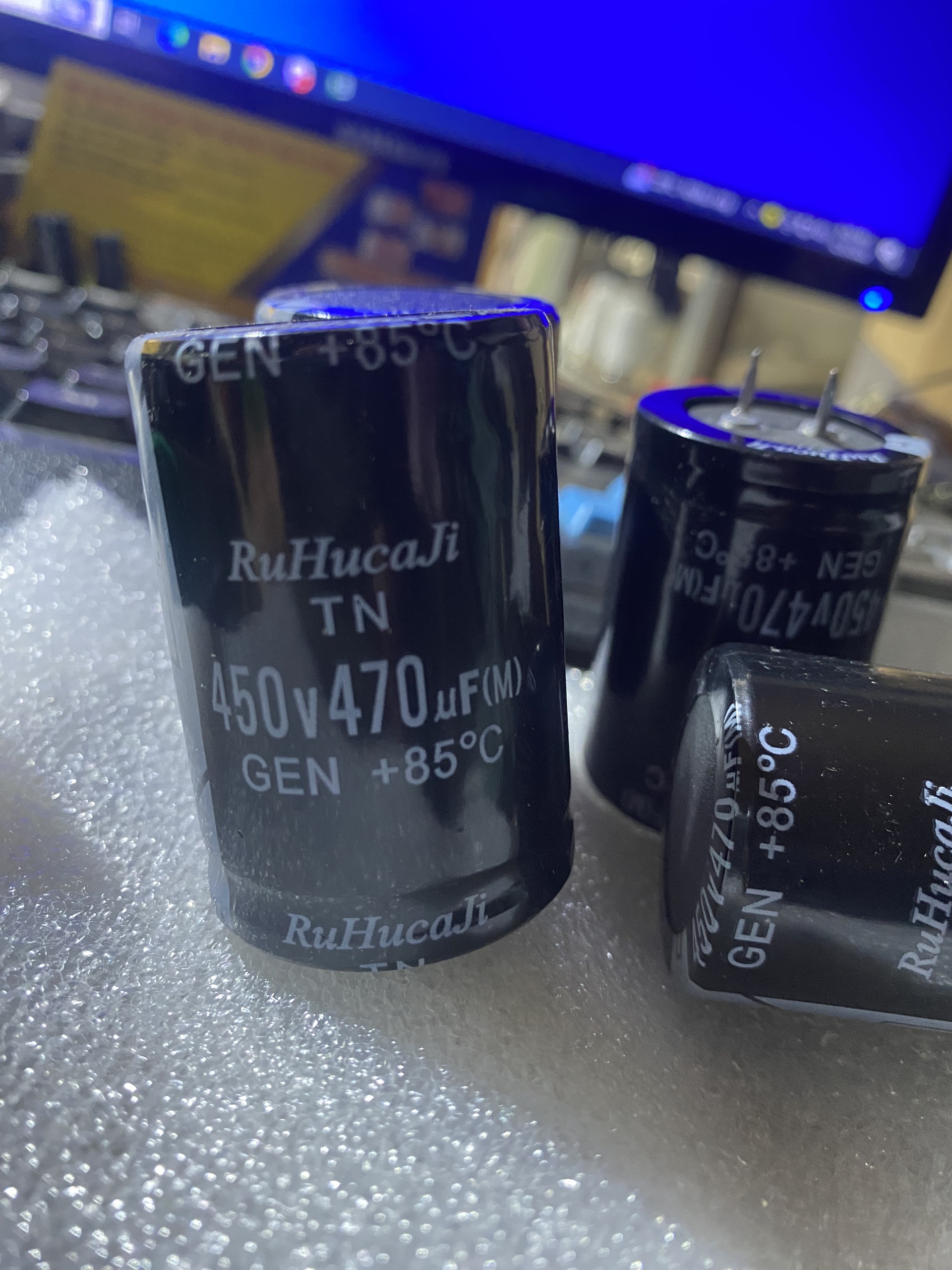 Tụ Nguồn 470uf/450v