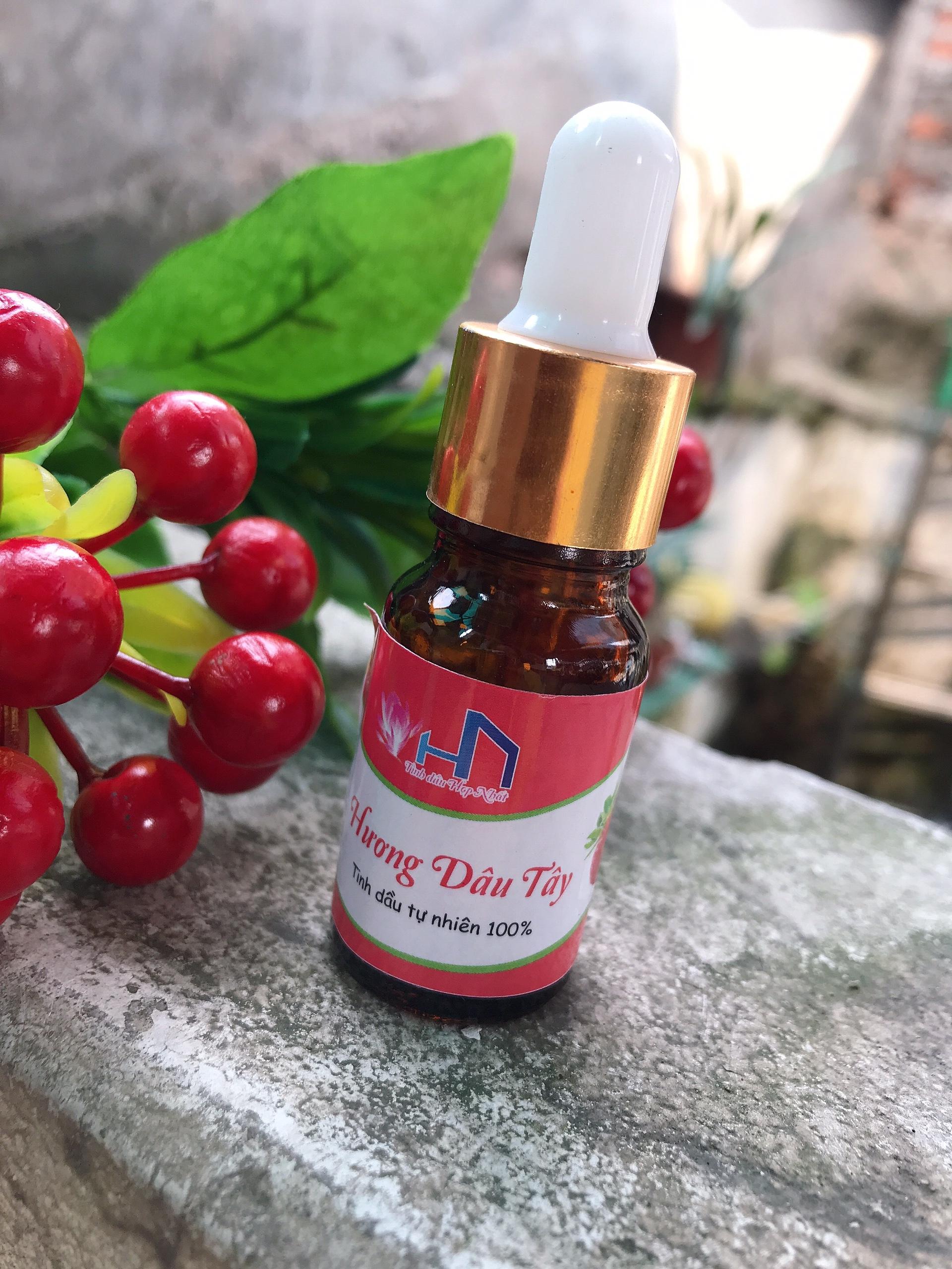 Tinh dầu thơm hương Dứa lọ 10ml