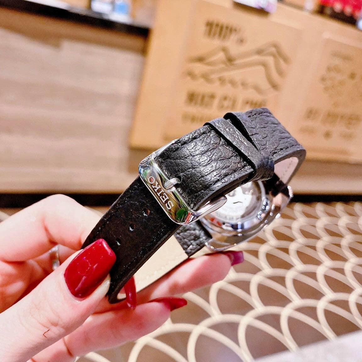 Đồng hồ Seiko máy cơ Automatic dây da vuông