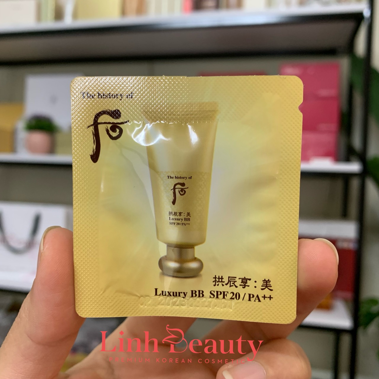 Kem nền BB Whoo Mi Luxury BB Cream vàng che khuyết điểm, nâng tông sáng da, chống nắng gói 1ml