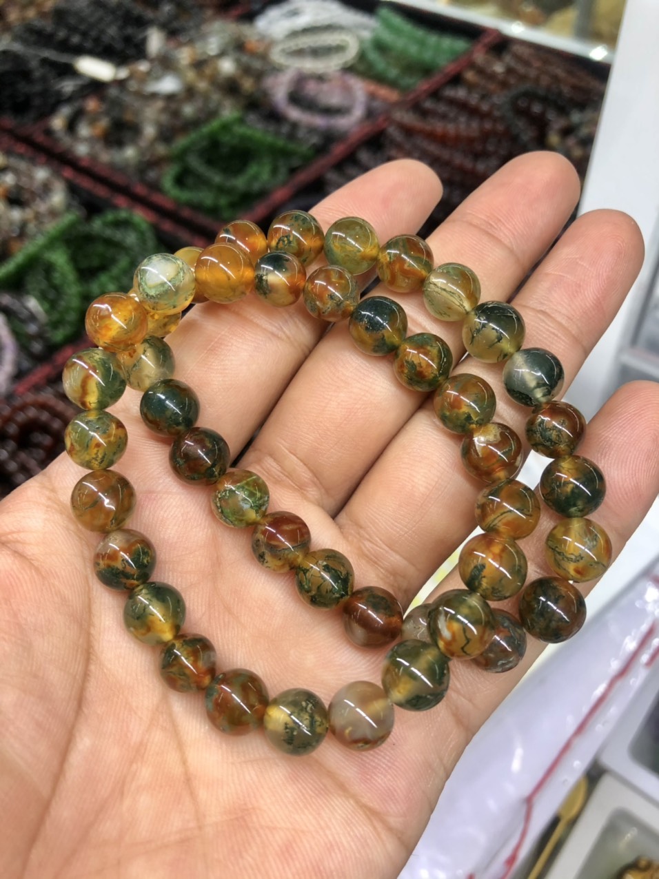 Vòng đeo tay, lắc tay phong thủy đá ngọc băng tảo