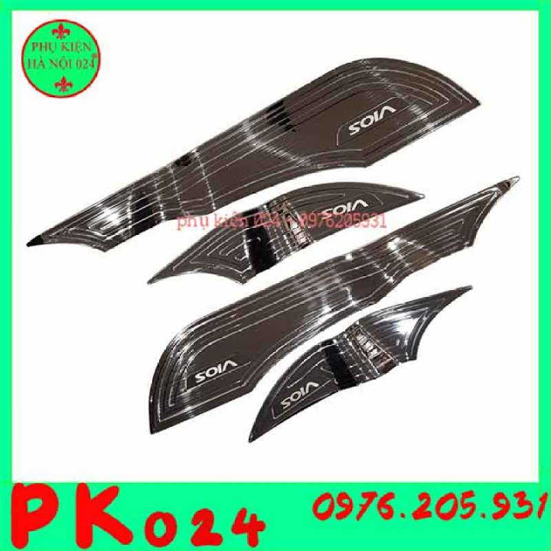 Bộ ốp tapli cửa xe ô tô Vios 2019-2020 vân titan, chống trầy xước, trang trí ô tô, có băng keo dính chắc chắn