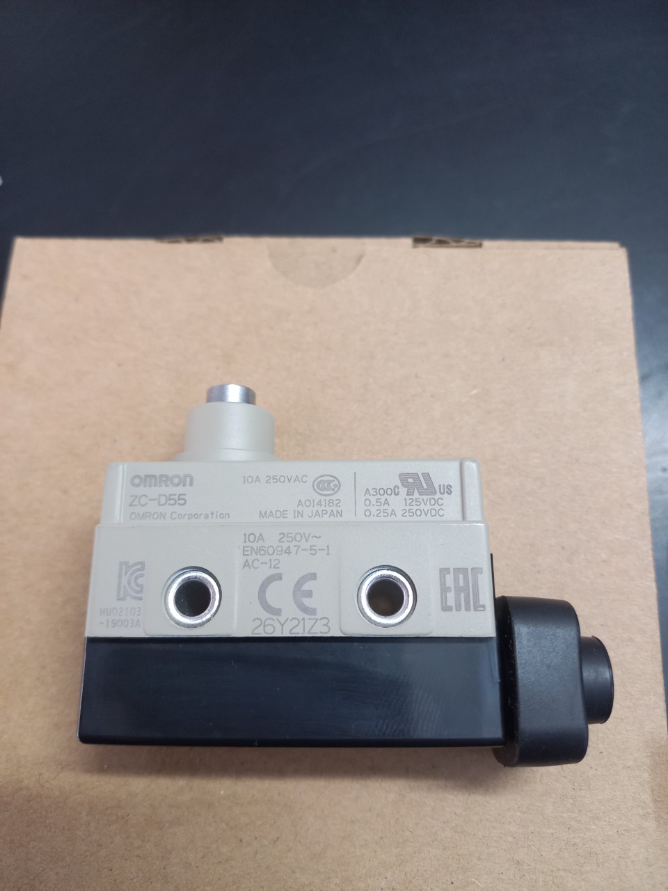 Công tắc hành trình ZC-D55
