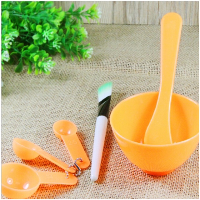Bộ Dụng Cụ Trộn Mặt Nạ