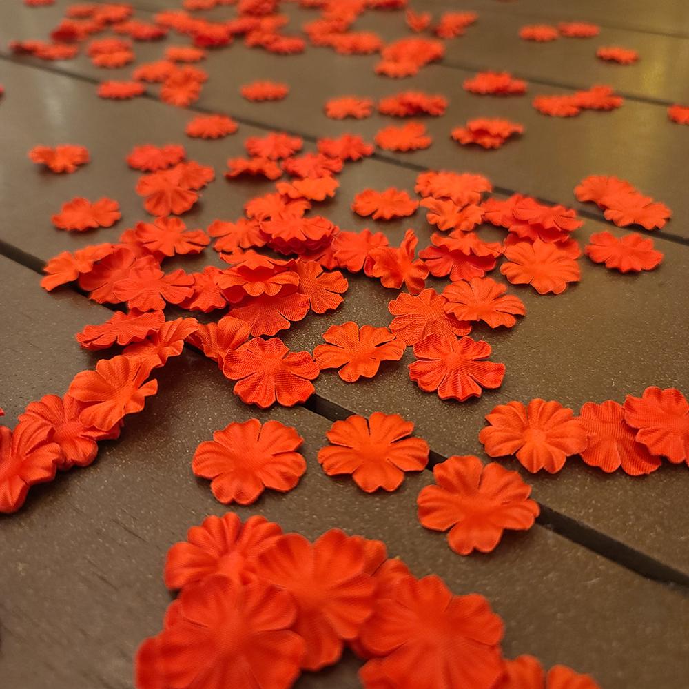 Hoa lụa cánh xòe hàng đẹp gắn áo, váy, túi xách handmade 100bông