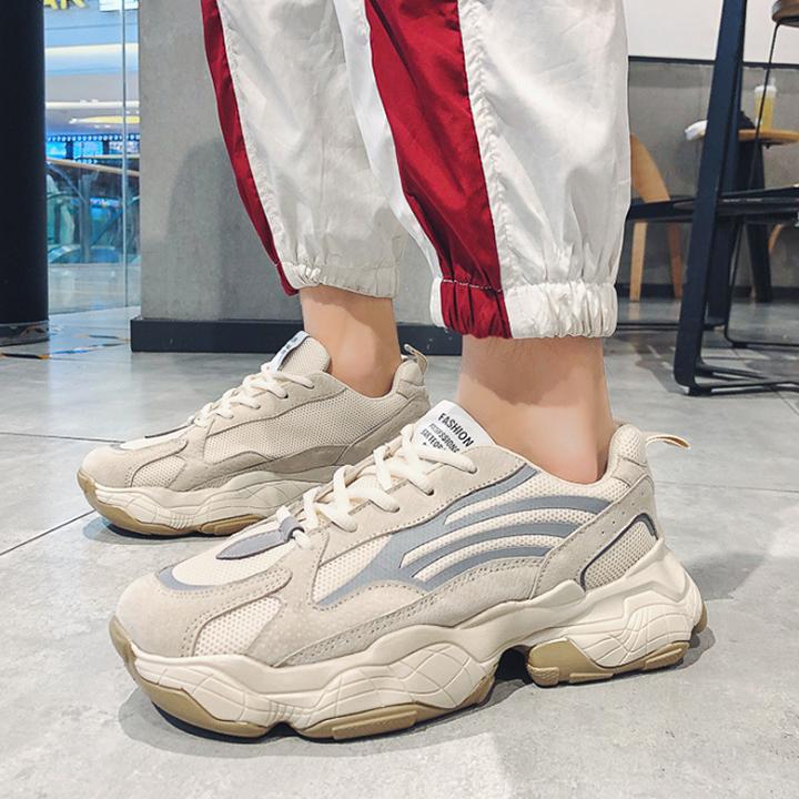>> BÁO GIÁ GIÀY SNEAKER 66 - XU HƯỚNG GIÀY THỂ THAO NAM 2021 - CHẤT LIỆU CAO CẤP - ĐẾ CAO SU ĐÚC ÊM CHÂN - ĐỦ SIZE TỪ 39-44 - HÀNG CAO CẤP FORM GIÀY CHUẨN | Shopee Lazada Sendo Tiki mới nhất 54 (HÀNG MỚI VỀ) Giày phản quang thể thao nam mẫu mới 2021 - Giày nam đẹp - Sneaker nam đế cao su êm chất đẹp