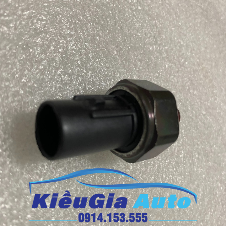 Cảm biến áp suất dầu nhớt kia rio 2011-2016