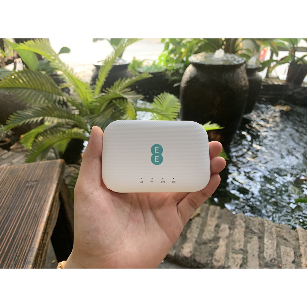 Bộ Phát Wifi 4G Alcatel EE71 BT70 Đen – Tốc độ 300Mbps – Kết nối 20 user Kiêu Dáng Cực Kỳ Nhỏ Gọn, Sử Dụng Đa Mạng