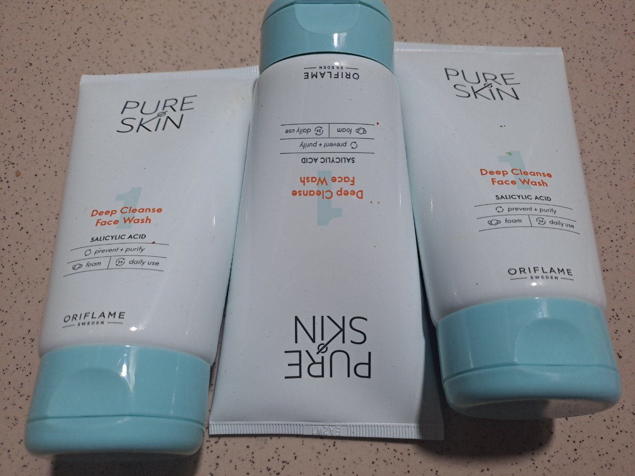 Sữa rửa mặt sạch sâu pure skin 150ml mới