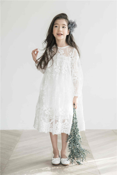 Váy công chúa ren trắng V01 cho bé gái