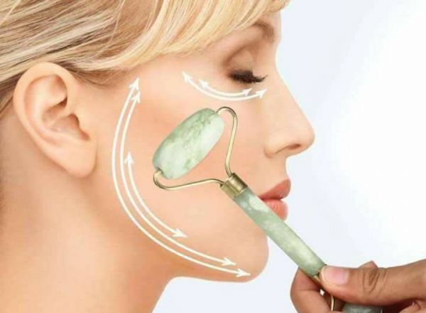 Cây lăn massage mặt đá cẩm thạch