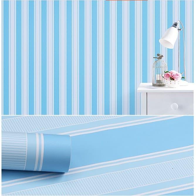 Giấy dán tường sọc xanh sọc trắng ( cuộn dài 10m khổ rộng 45cm, có sẵn keo)