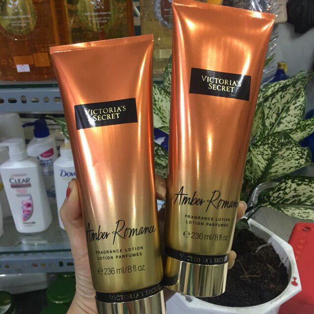 [HCM]Combo 2 Món kem dưỡng amber +xịt thơm body amber