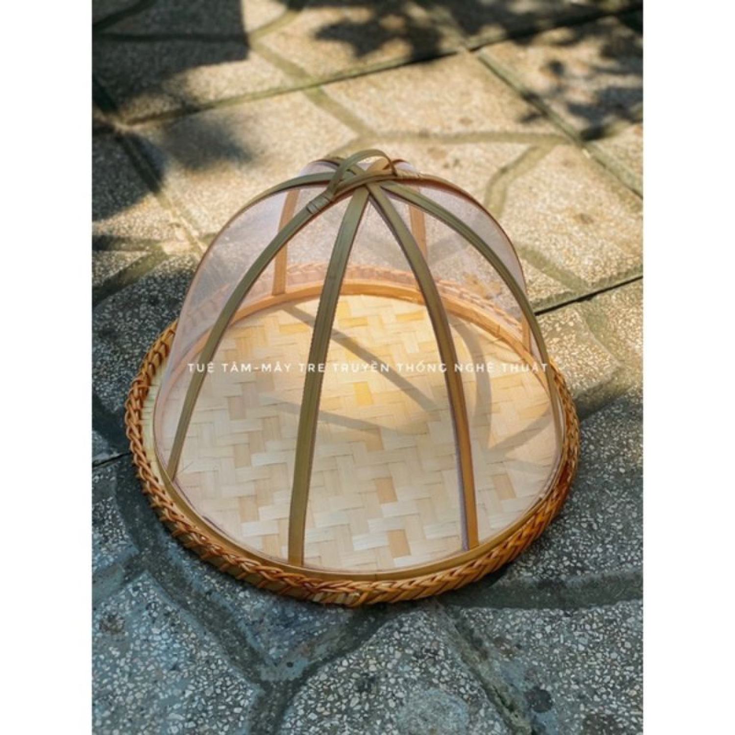 Lồng bàn mẹt tre đẹp lh 0978945425