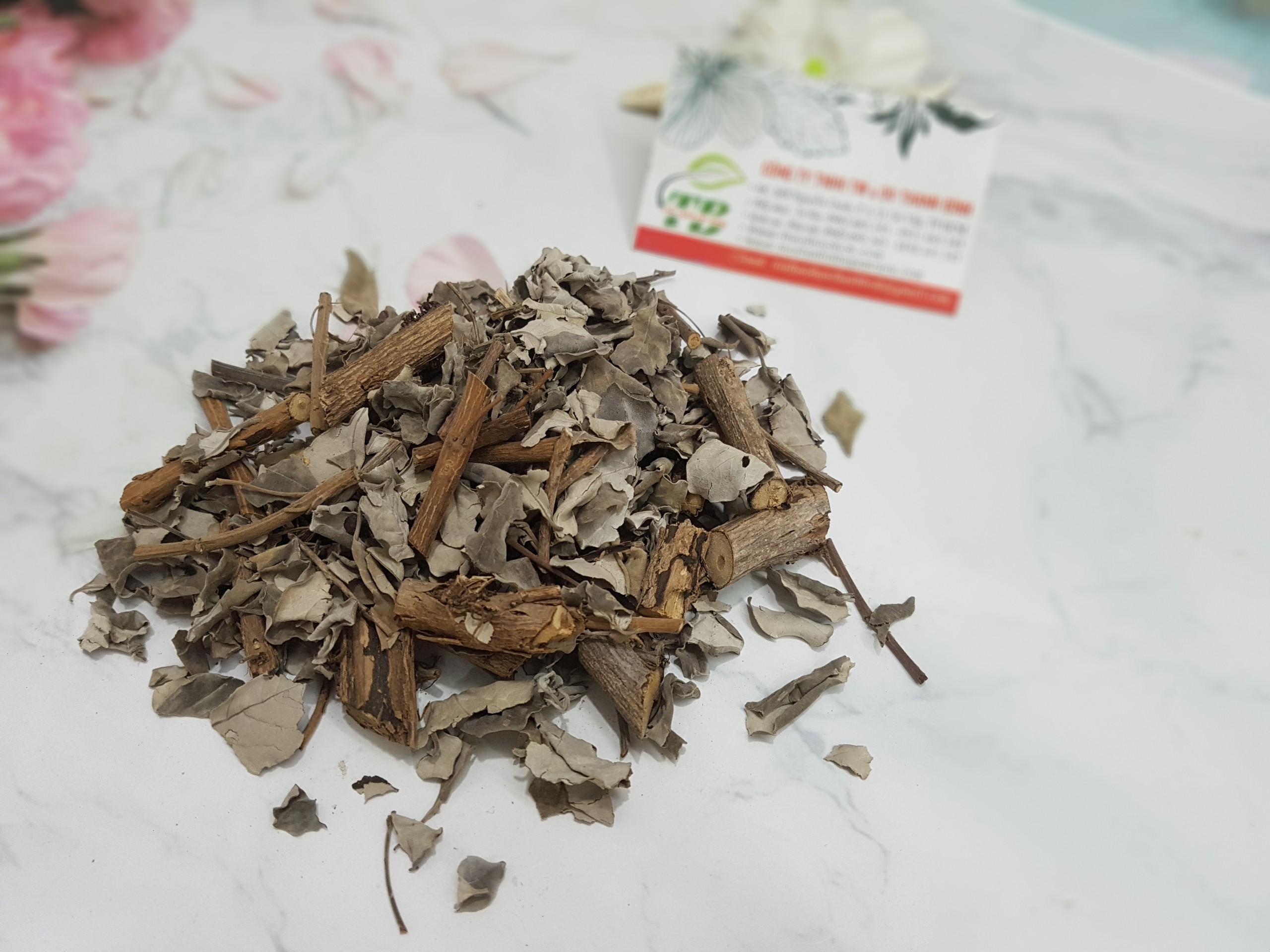 Cây Cúc Tần Khô - Thảo Dược Thanh Bình