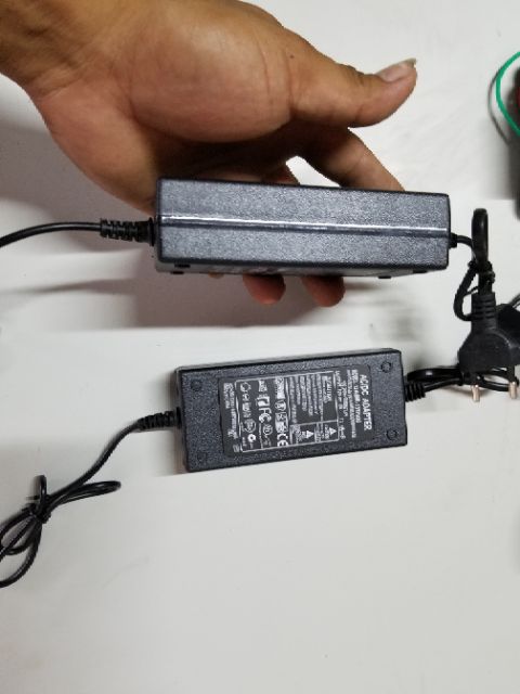 Bộ ĐỔI NGUỒN cho MÁY BƠM áp lực mini từ 220-12V 5A