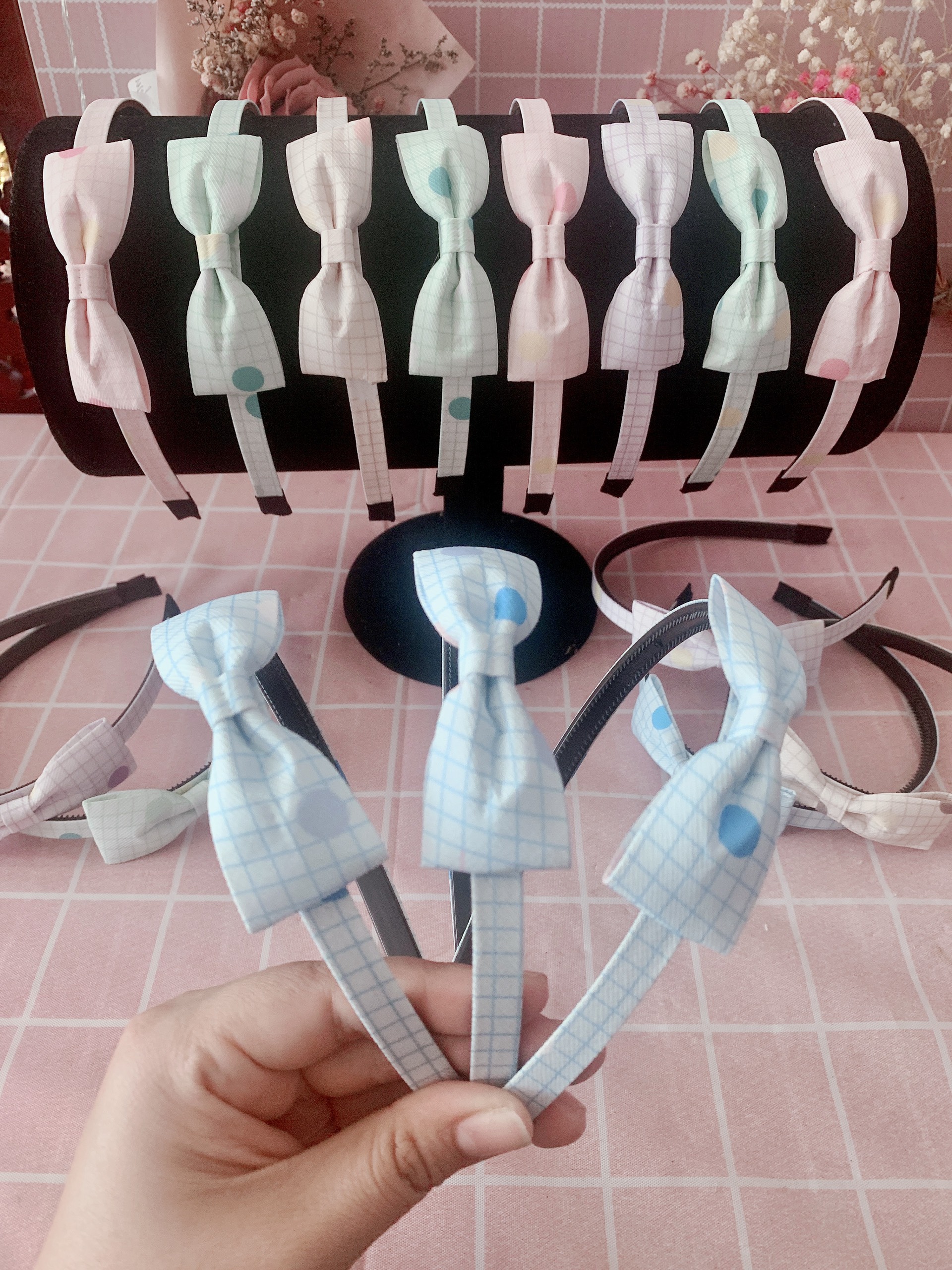 Cài Tóc Bờm Tóc Nơ Họa Tiết Caro Bi Lớn Cho Bé Gái
