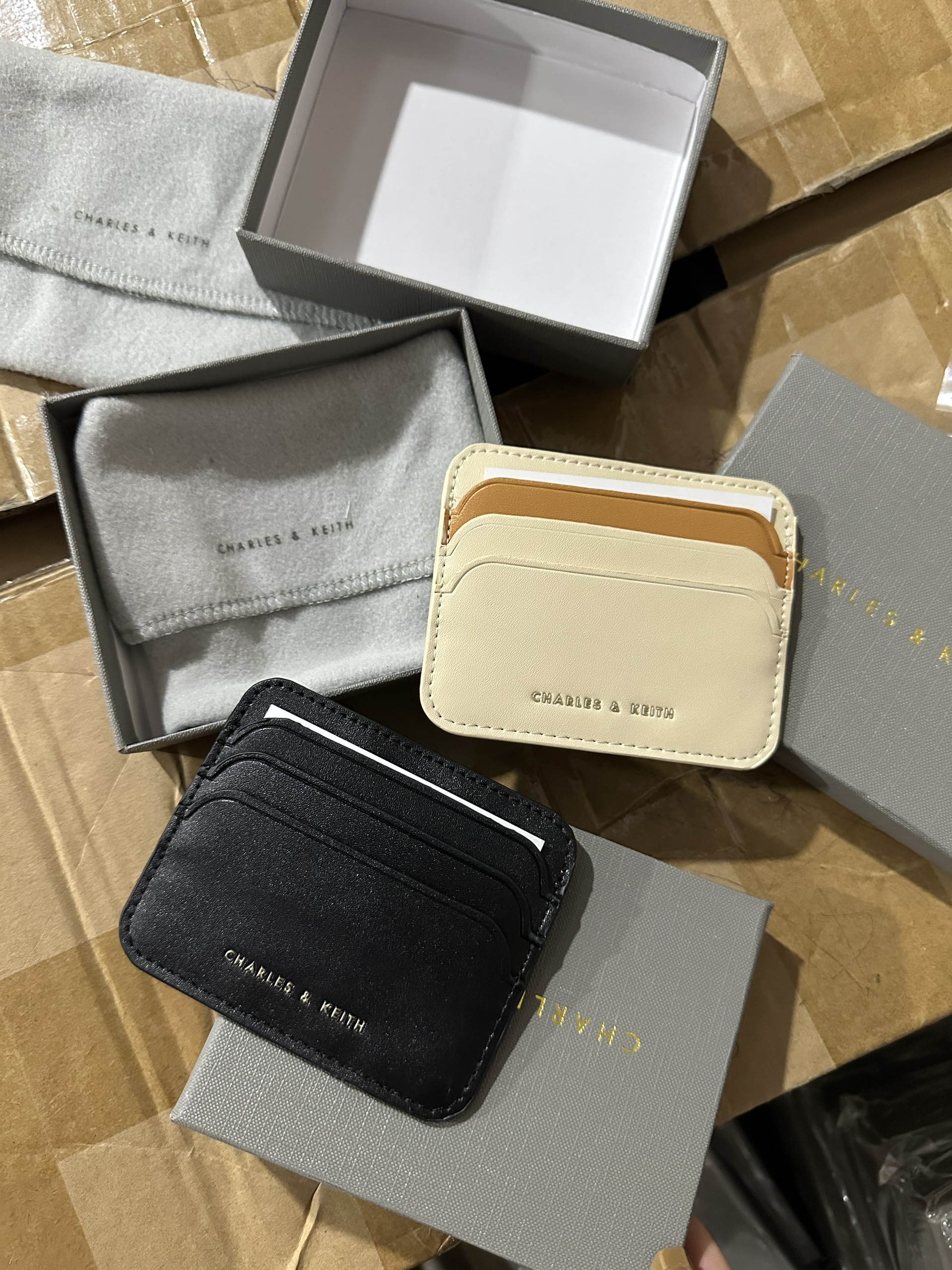 Ví đựng thẻ ví card mini c.n.k hàng fullbox