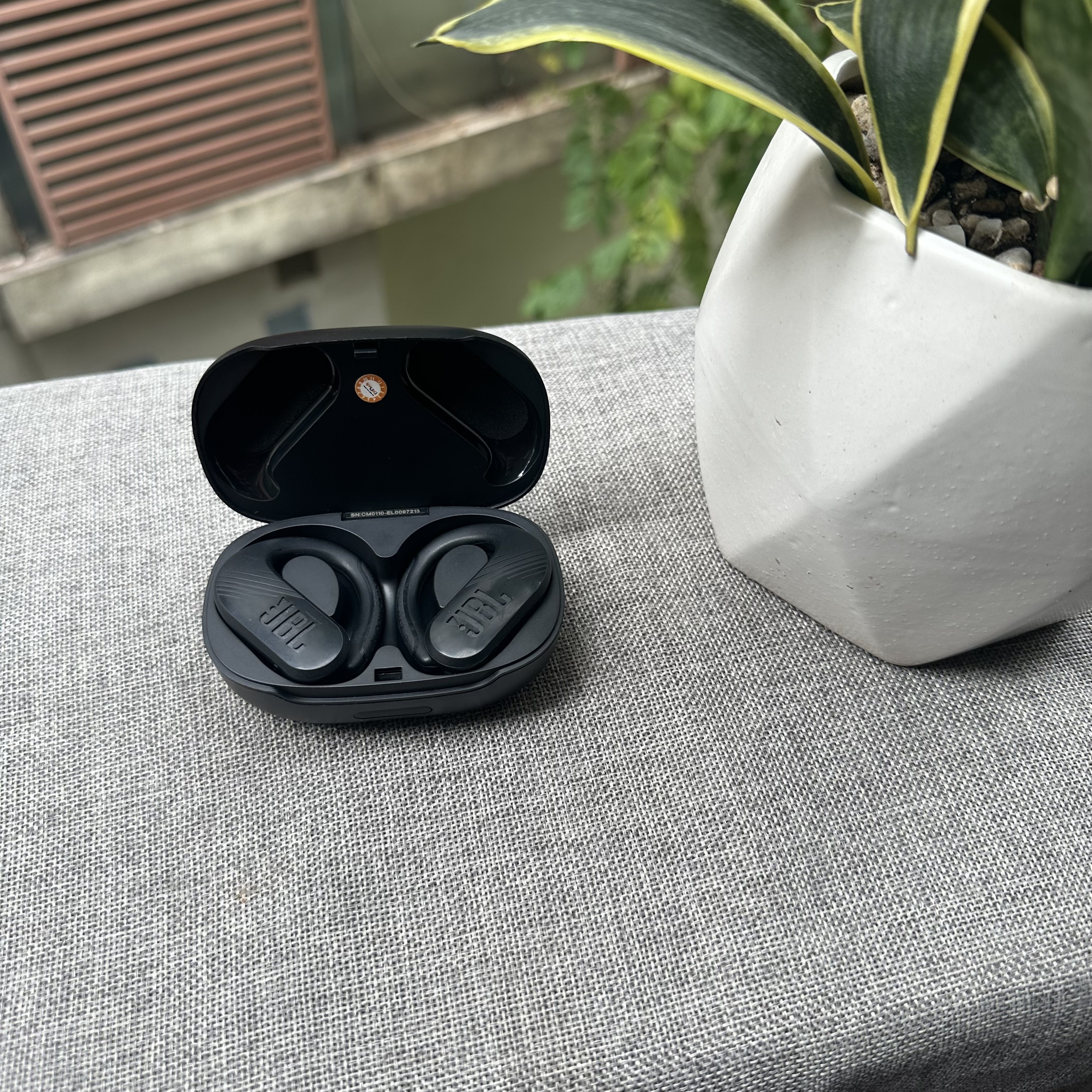 Tai nghe bluetooth JBL peak II