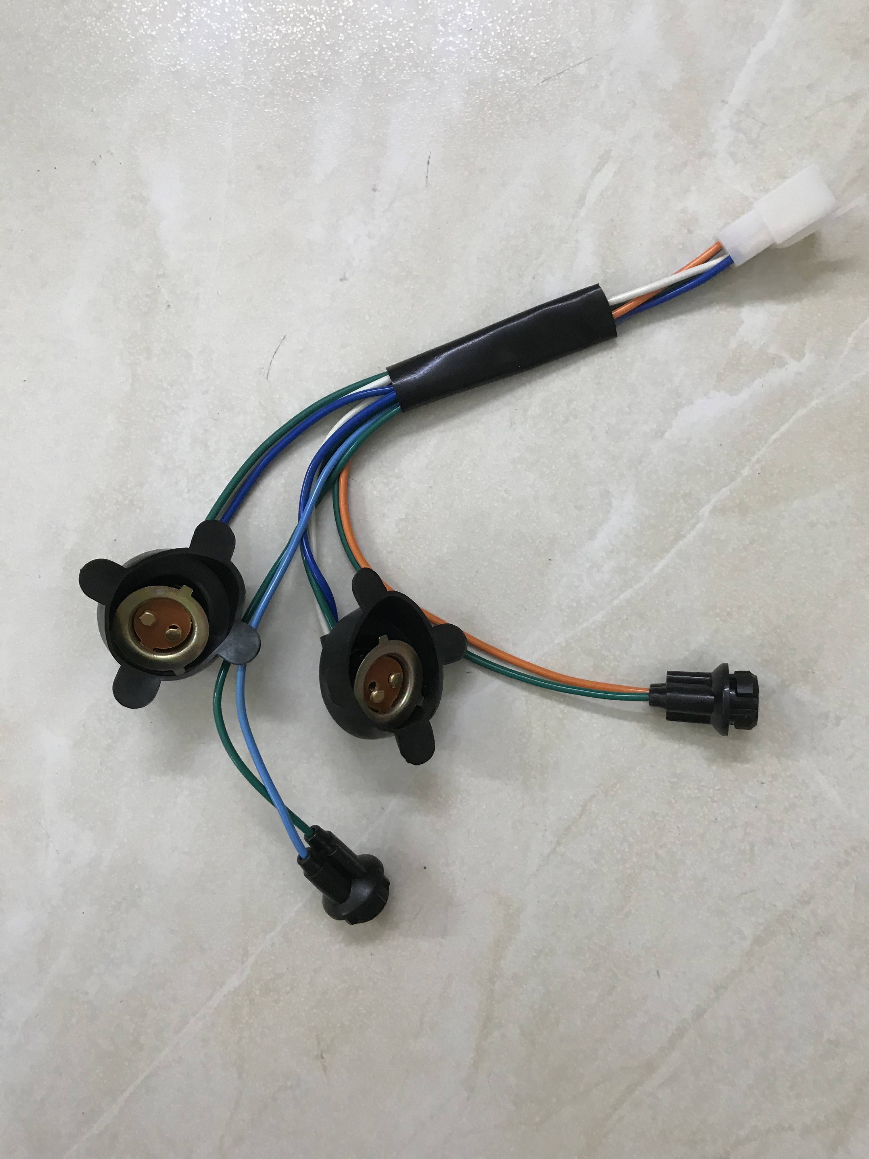 [HCM]Đuôi đèn trước wave alpha 2 bóng ( loại tốt )