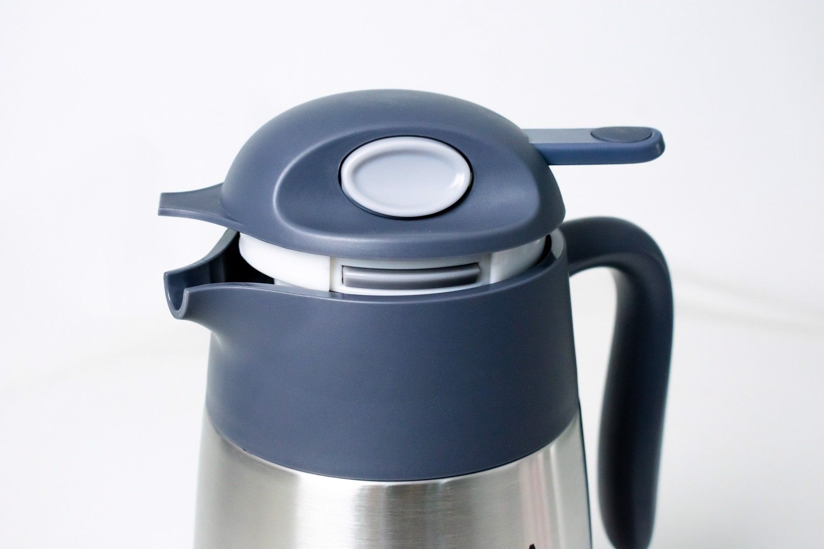 [HCM]Bình giữ nhiệt Inox Smart III 2L Zebra 112950