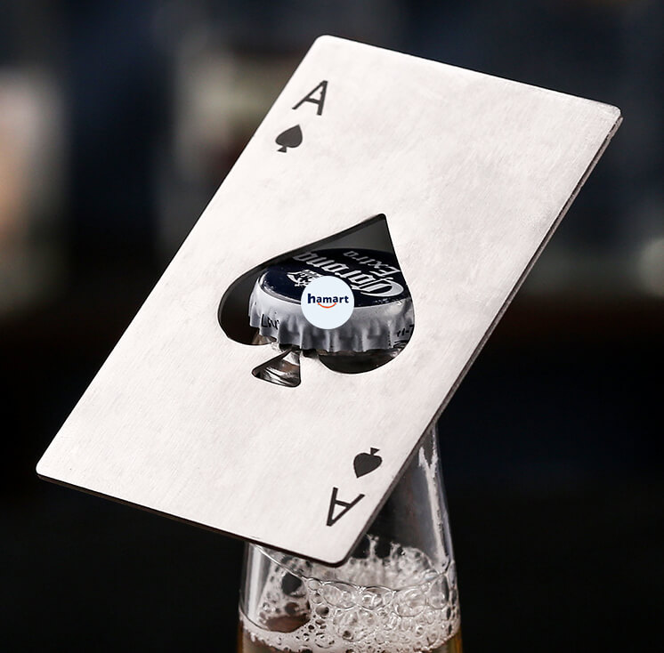 1PC Beer Opener High Strength Portable Corrosion-resistant Poker Card Beer Bottle Opener Bottle Cap Opener for Bar