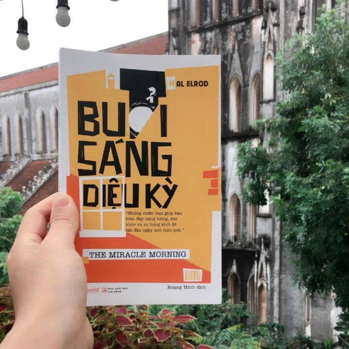 Sách - Buổi Sáng Diệu Kỳ 79K