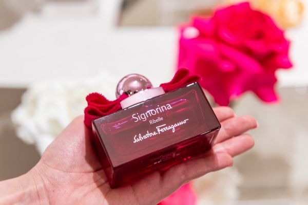 [HCM]Nước hoa nữ Signorina Ribelle edp 100ml full seal